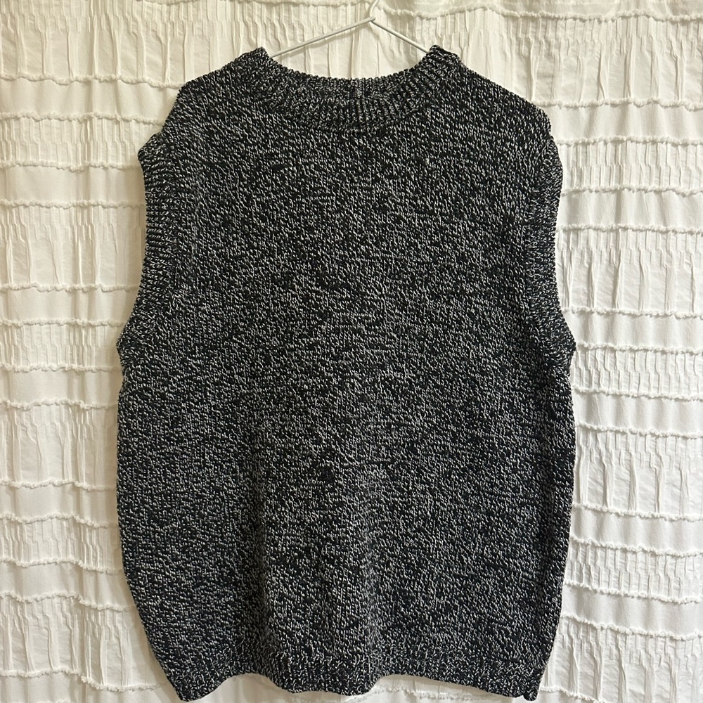 Zara black & gray sweater vest
